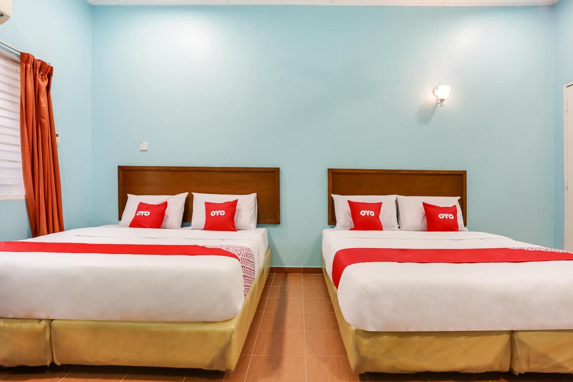 Oyo 44094 Bangi Lanai Hotel Екстериор снимка