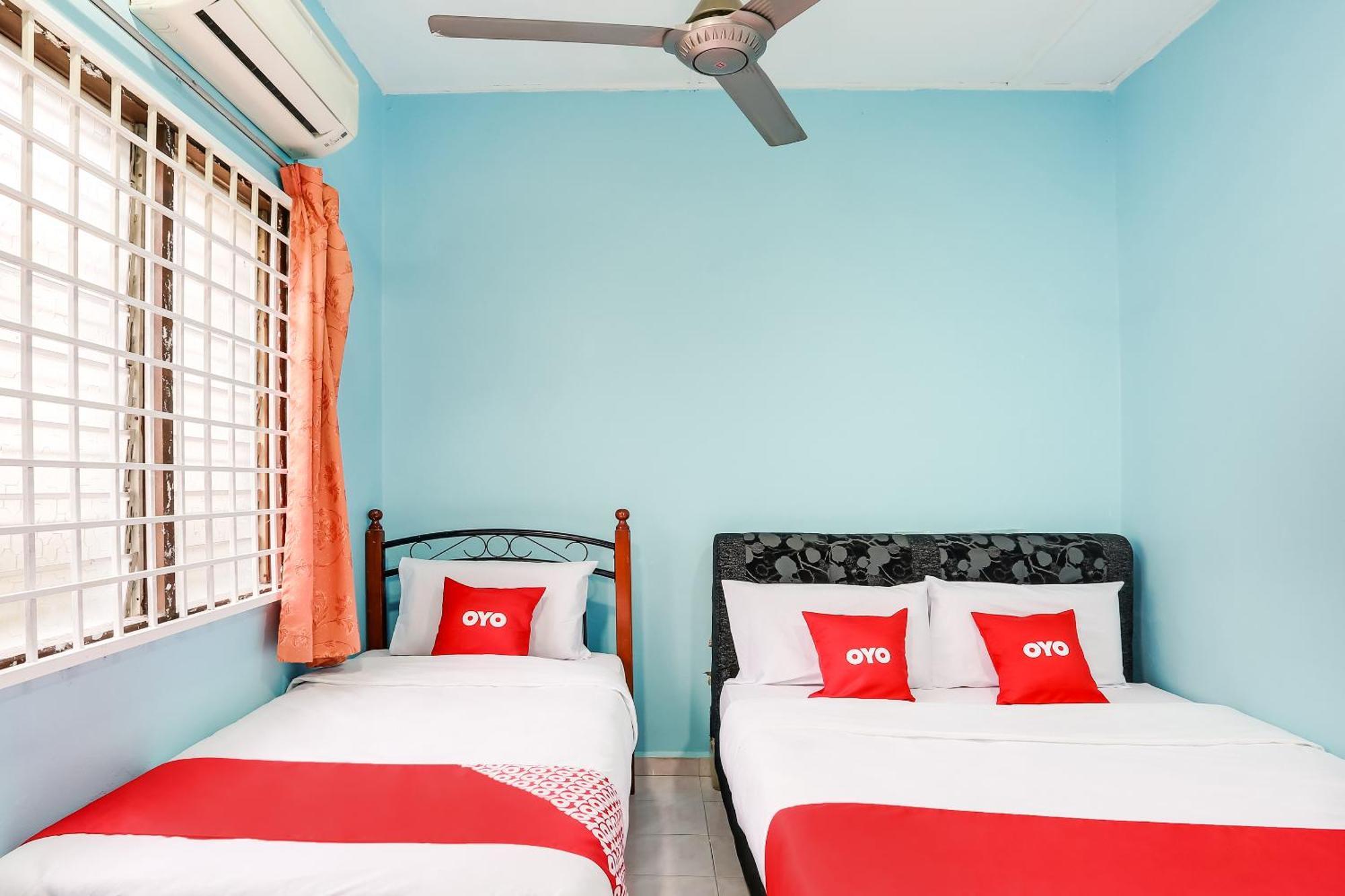 Oyo 44094 Bangi Lanai Hotel Екстериор снимка