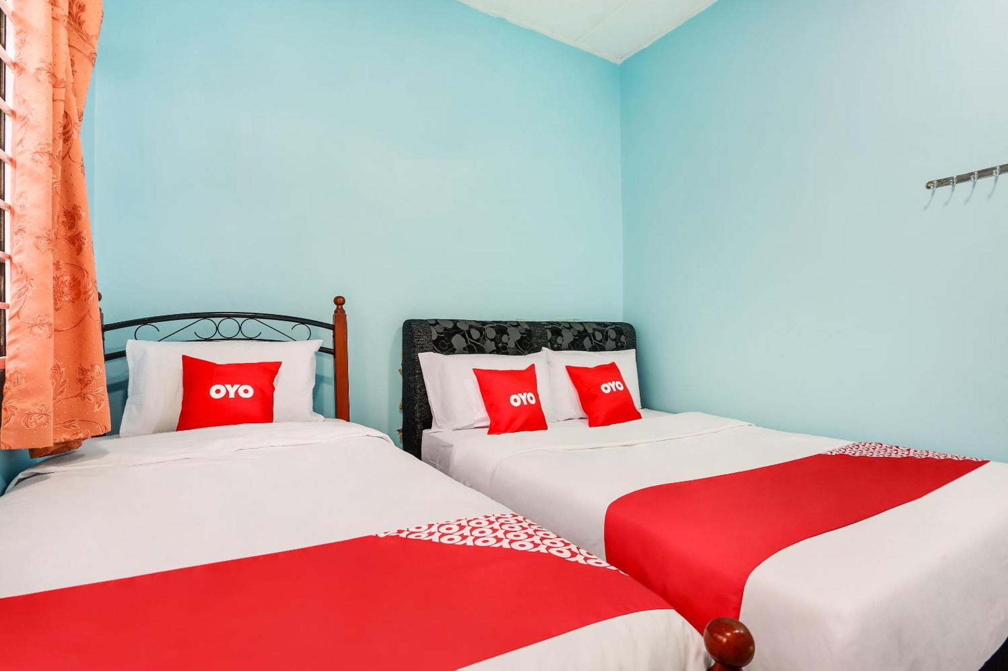 Oyo 44094 Bangi Lanai Hotel Екстериор снимка