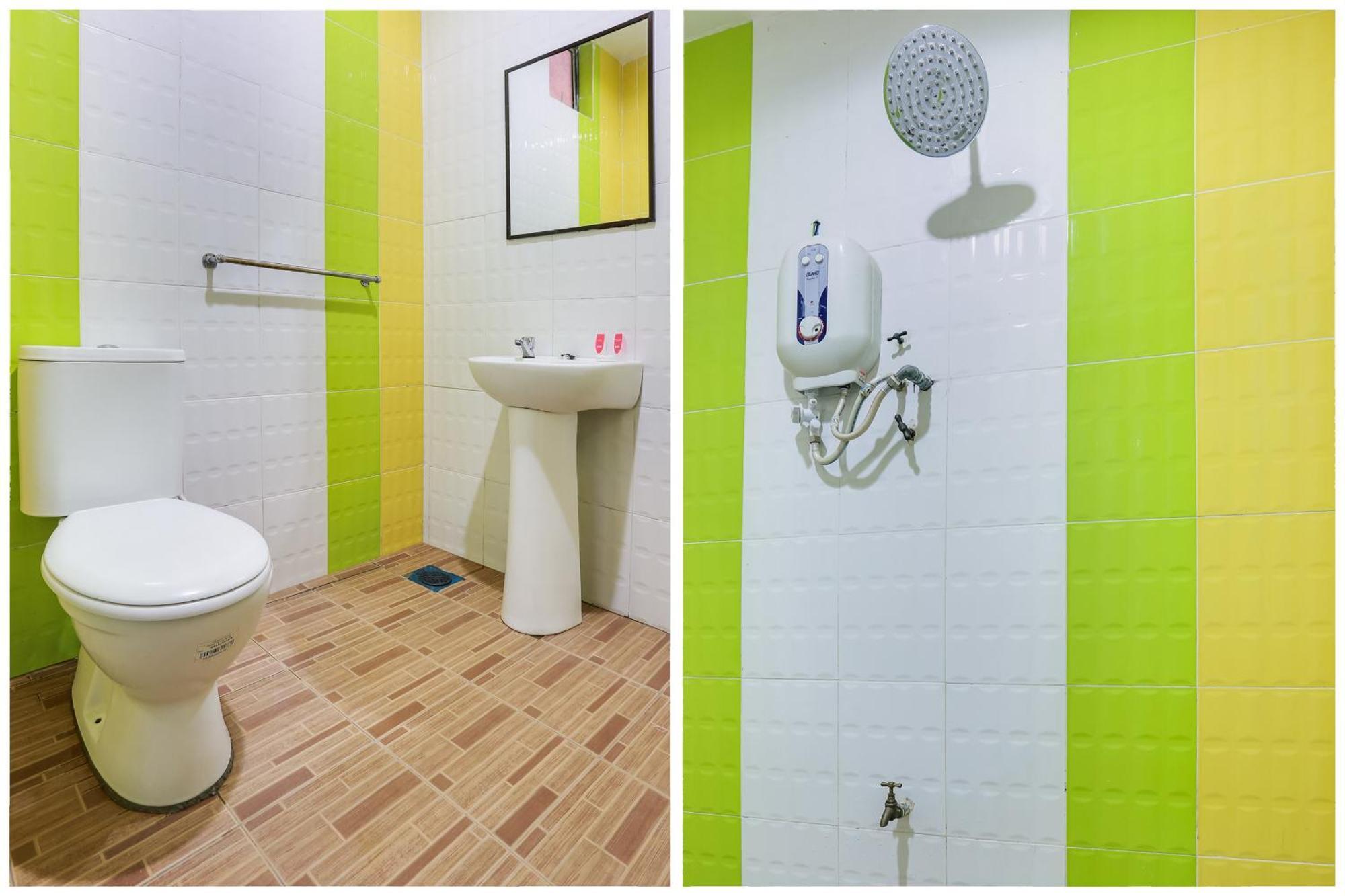 Oyo 44094 Bangi Lanai Hotel Екстериор снимка